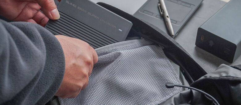 Experience the Difference: 330W GaN Charger vs. Traditional "Brick"